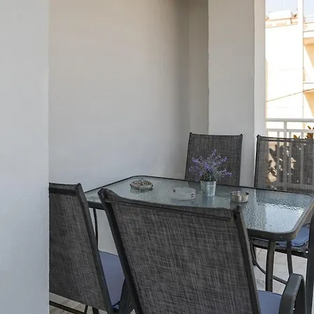 Olimpiaki Akti 2-floor Family With A View Apartment